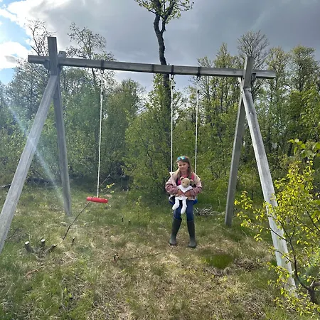 Mosstrond Turisthytte Апарт-отель *