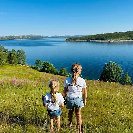 Mosstrond Turisthytte *