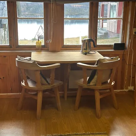 Mosstrond Turisthytte Апарт-отель *