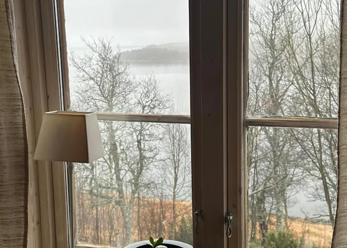 Mosstrond Turisthytte *