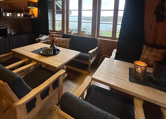 Mosstrond Turisthytte * Hovden (Telemark)