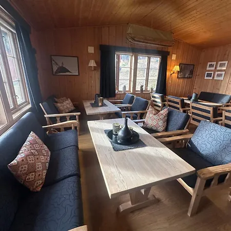 Mosstrond Turisthytte