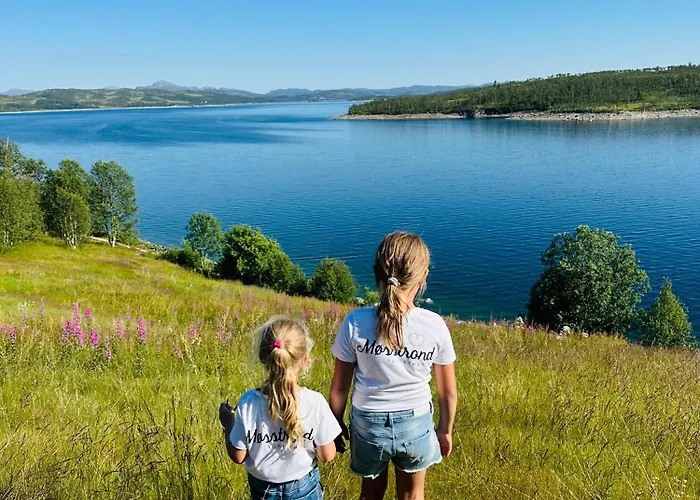 Mosstrond Turisthytte *